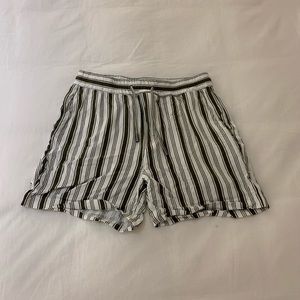 NATIVE YOUTH green/white farrell shorts